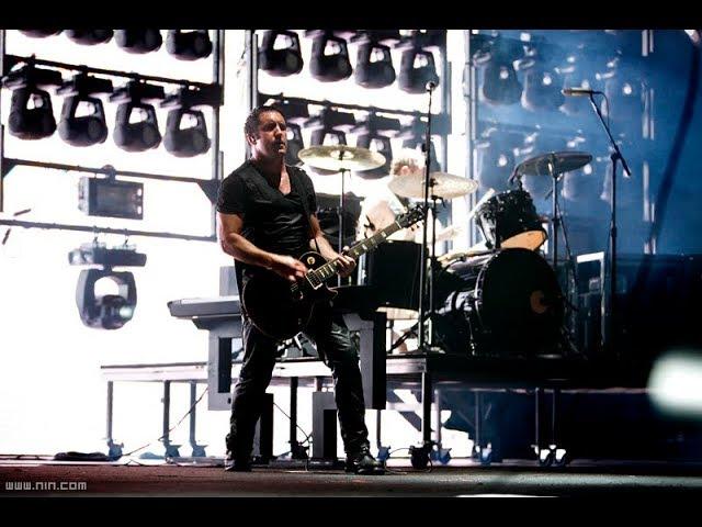 Nine Inch Nails- Lights In The Sky Tour. Live 2008 (HD)