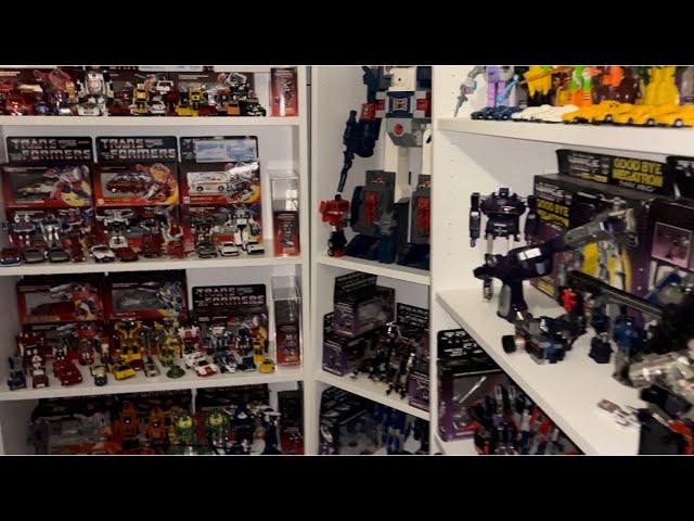 New complete transformers generation one Collection room tour. All G1 1984 - 1992 takara & Europe