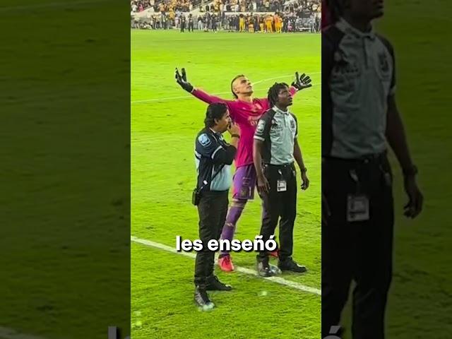 El instinto de portero nunca falla ‍️
