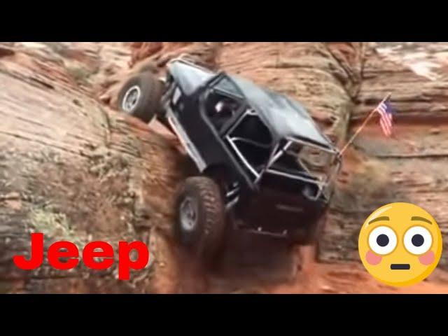 Jeep Wrangler - Amazing Rock Climbing