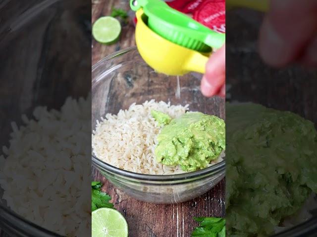 Barbacoa Burritos with Avocado Lime Rice / #summerrecipes #barbacoa #burrito #burritorecipe