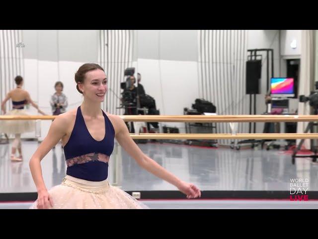 Olga Smirnova  rehearsing Sleeping Beauty  with teacher Larissa Lezhnina.