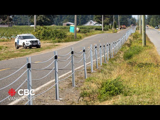 New fence along undefended U.S.-Canada border will deter smuggling, says official