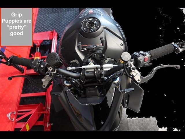 I installed Grip Puppies on my Ducati Streetfighter V4S + walk-around describing mods on my SFV4S!