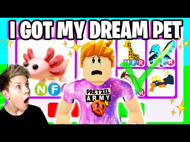 I GOT MY DREAM PET in Roblox Adopt Me Trading Axolotls!!