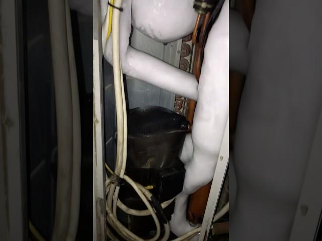 York/ freezing suction line of compressor #acservice #acmaintenance #acrepair #ofwksa #york