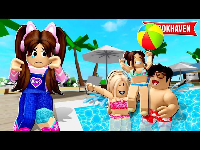 SÓ A FILHA MIMADA PREFERIDA DOS PAIS PODIA BRINCAR | Historinhas Brookhaven RP | Roblox