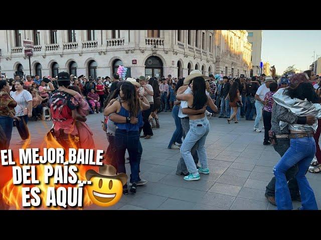 El mejor baile del país…Es aquí 