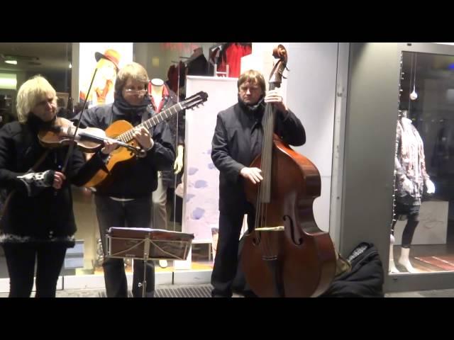 "Feliz Navidad"  von UNLIM Essen 2013