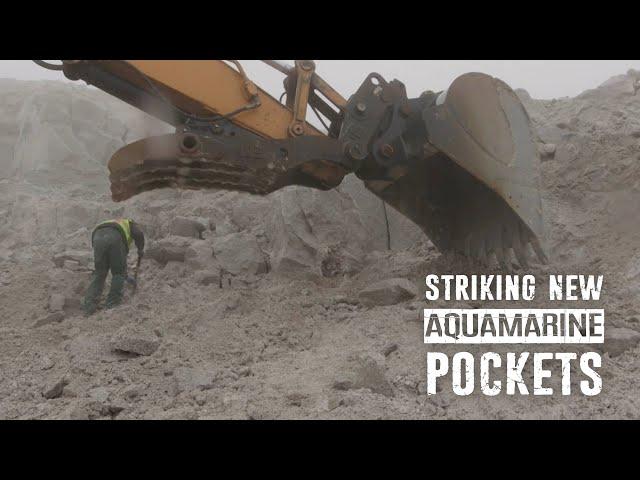 Striking new aquamarine pockets on Mt. Antero's north face  |  S2:E3