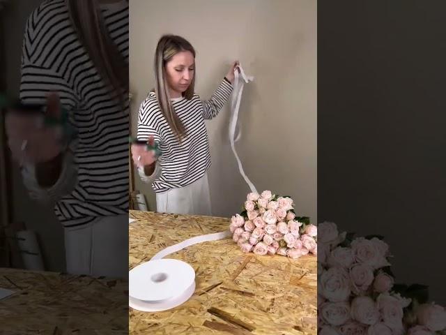 НЕЖНЕЙШАЯ КУСТОВАЯ РОЗА.