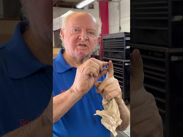 T-RING? Crazy Wear on Pontiac 249 Straight 8- Ed Smith w #barryt #pontiac #classiccars
