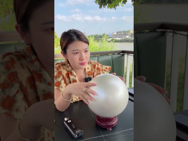 国外“捡漏”竟然还有巨型夜明珠？ #翡翠鉴定 #珠宝鉴定