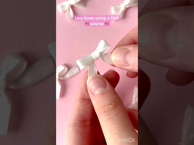 Tiny bows using a fork