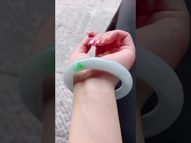 #翡翠#翡翠手镯#翡翠手镯定制#帝王绿#翡翠阿凯#帝王绿翡翠手镯