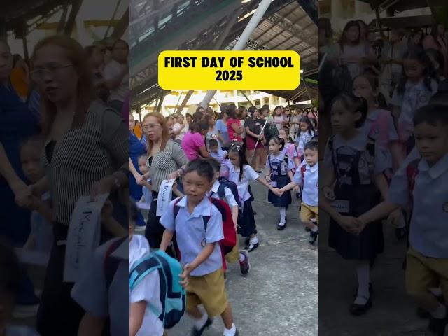 1st day of school #firstdayofschool  #shorts #shortvideo #trending