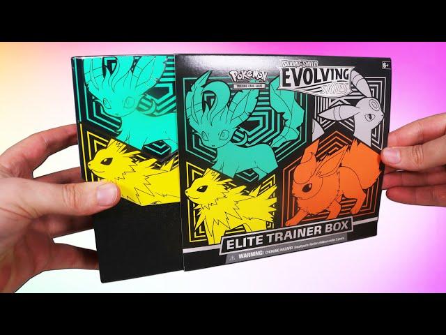 Opening a Pokemon Evolving Skies Elite Trainer Box!