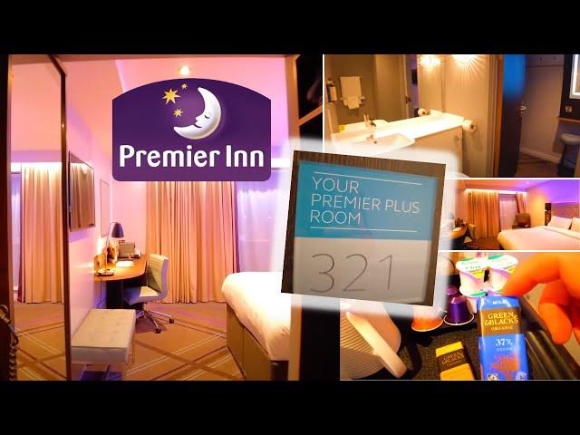 I Stay In A Premier Inn PLUS Room - Are They Worth Paying Extra?