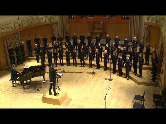 Adolf Fredriks Boys Choir: Ant han dansa med mej (L Edlund), conductor: Tony Margeta