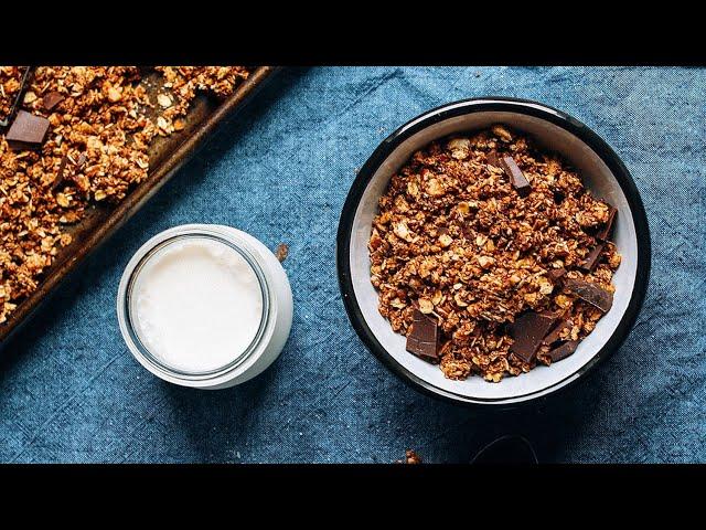 Sea Salt Dark Chocolate Granola | Minimalist Baker Recipes