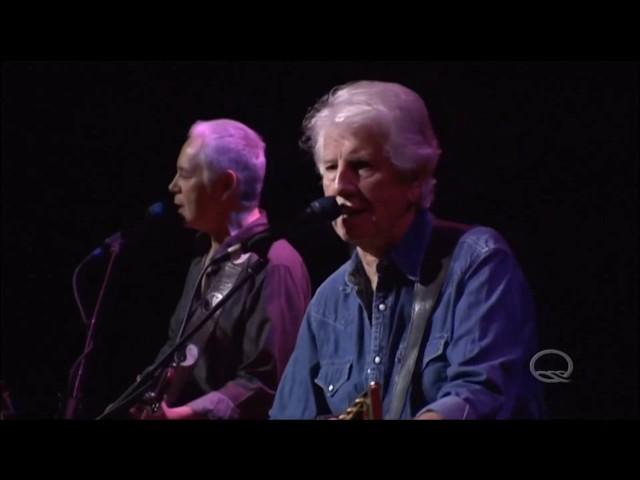 Graham Nash & Shane Fontayne sing "Bus Stop" Live in Concert St Louis July 2015 HD 1080p