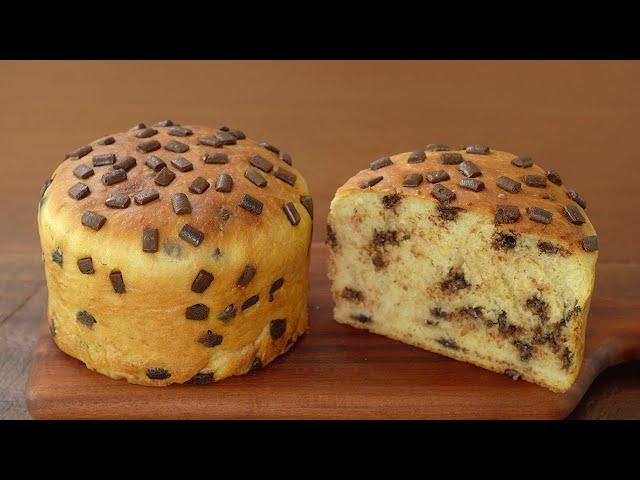 No Knead, Moist & Fluffy Chocolate Chip Bread Recipe :: Easy to Make and Delicious