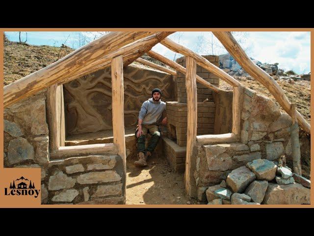 Do-it-yourself dugout in the forest. Alone