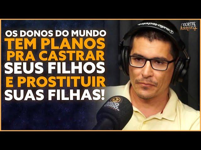 Convidado CHEGOU COM OS PÉS na PORTA na ENTREVISTA | À Deriva Podcast