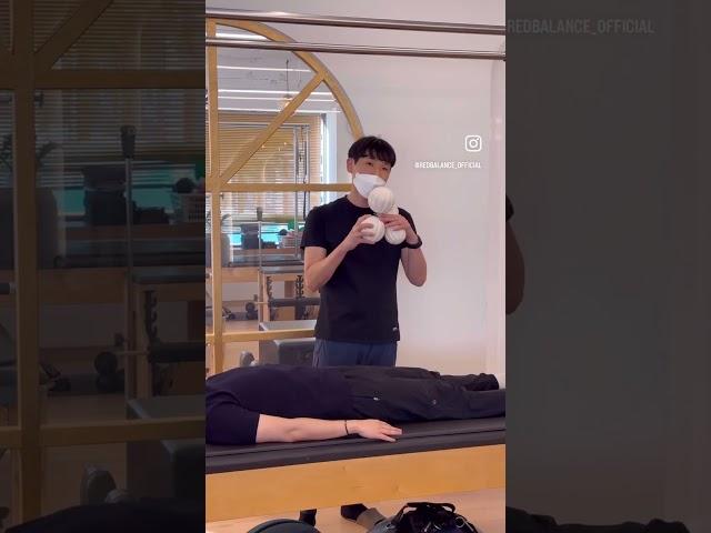 틀어진 골반! 볼란스로 체형교정 해보세요