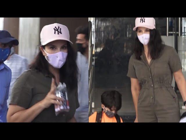 Day 1 Of Sunny Leone's Son To School After Lockdown | Bollywood CIA