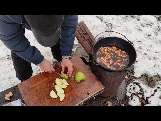 Осенний суп (глинтвейн) в казане на костре