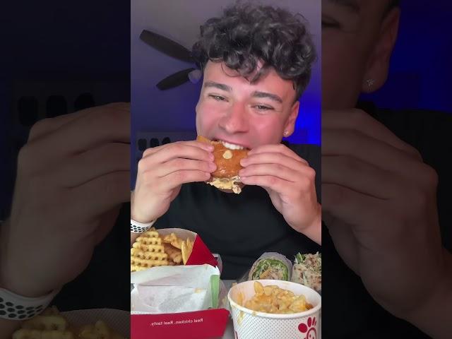 Chick Fil A Mukbang #chickfila #chickfilamukbang #asmr #viral #shorts