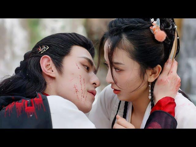 灰姑娘用自己的血喚醒狐妖，狐妖醒來竟然想吃掉她！#drama #古装 #甜宠