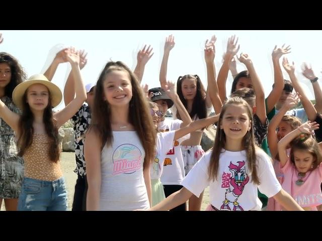 Mi-Re-La Music School-  A venit vara (Videoclip Oficial)
