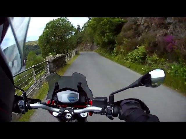 Moto Guzzi V85TT Elan Valley