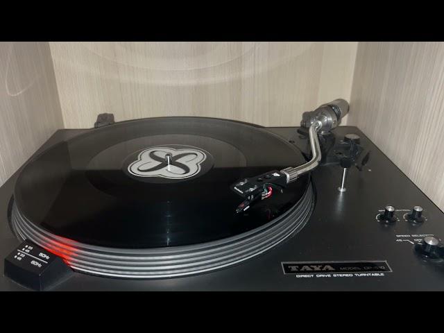 JENS - Loops & Things (Fruit Loops Remix) Superstition Records 1993