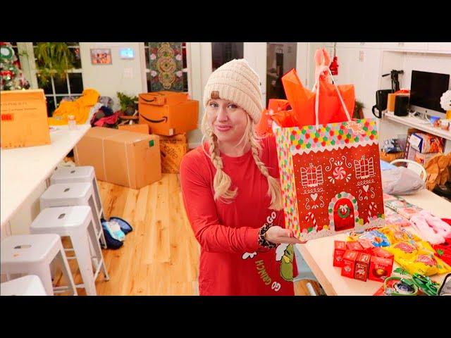SINGLE MOM of 9 Making Christmas Magic HAPPEN!!