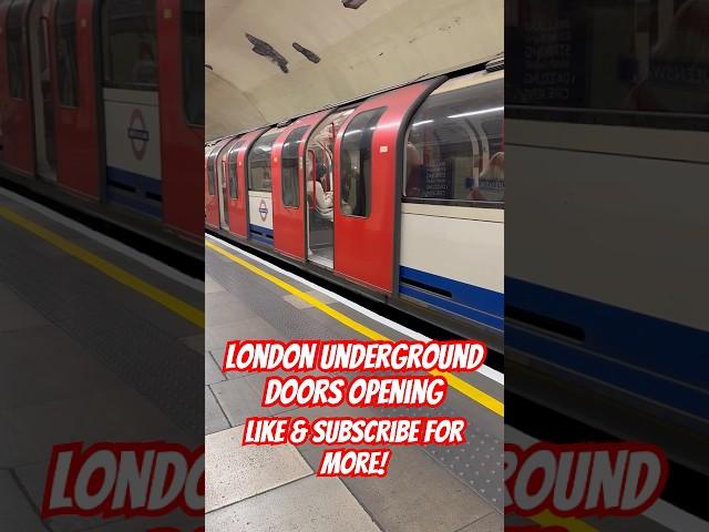 London Underground Doors Opening