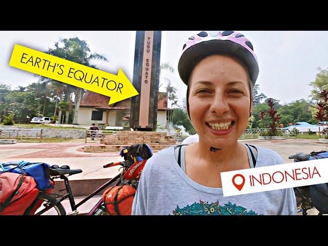 Crossing the Equator with bicycles, or Hello Indonesia! (#40) | Two-wheeled Chronicles