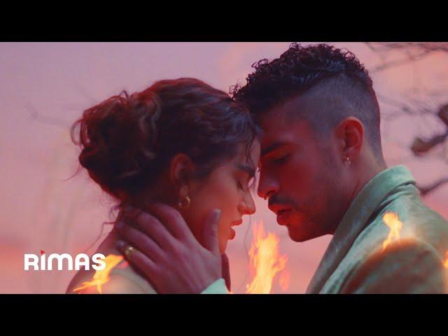 BAD BUNNY x ROSALÍA - LA NOCHE DE ANOCHE (Official Video)