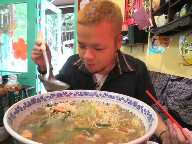 SARAPAN MIE LAU UDANG LEZAT, ABANG TAMPAN MAKAN BIKIN NGILER.