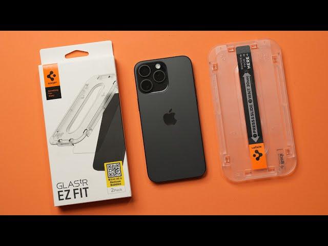 iPhone 15 Pro Max Spigen Tempered Glas.tR EZ Fit Screen Protector! EASILY THE BEST!