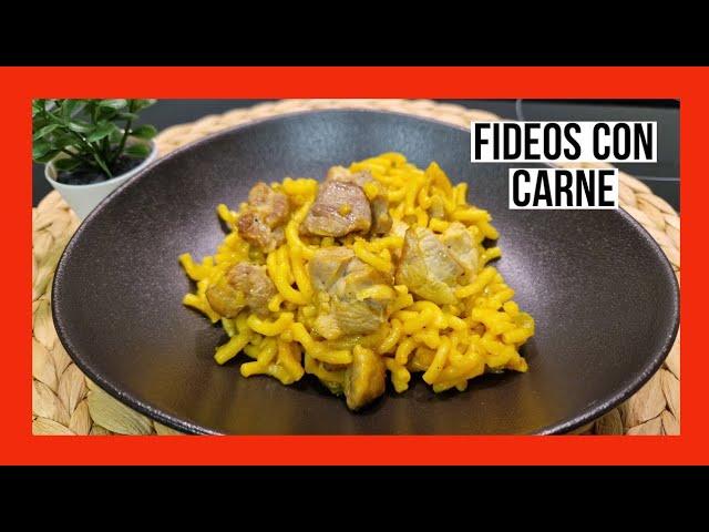 FIDEOS CON CARNE Y CHAMPIÑONES. Fideua con pollo, magro de cerdo y champiñones.