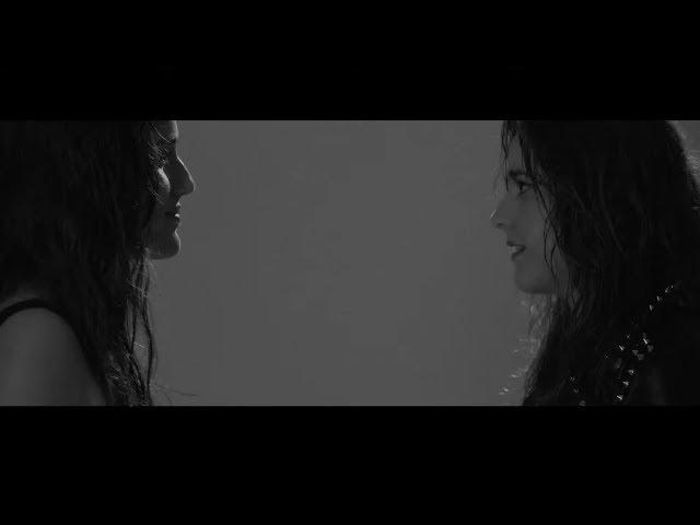 Marta Soto - Entre otros cien (feat. Julia Medina) (Videoclip Oficial)