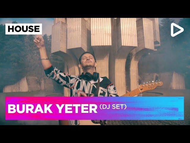 Burak Yeter (DJ-set) | SLAM!