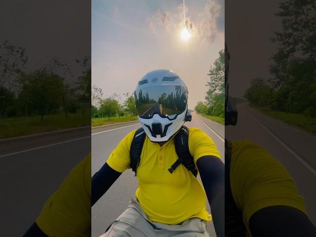 Sun Kissed  #sun #sunkissed #expressway #mawa #biker #bikelife #sakib #shoikot #sakibshoikot