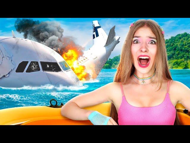 Surviving 24 Hours on a Deserted Island! We Survived a Plane Crash