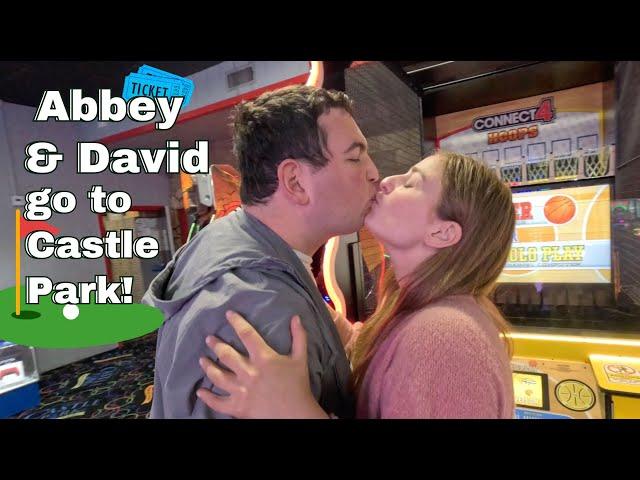 Abbey & David play mini golf & arcade games