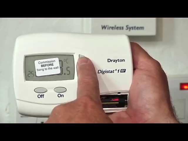 Commissioning a Wireless Room Thermostat