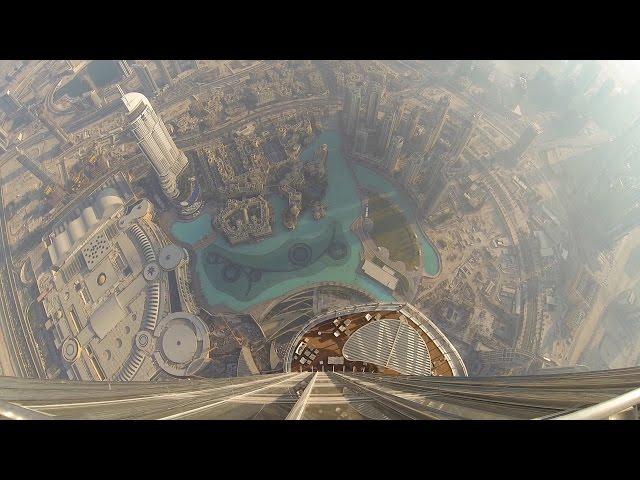 Amazing view from the Burj Khalifa - At the top SKY